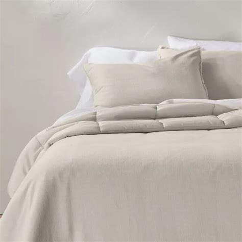 Make room to relax with Casaluna, where calm and comfort are naturally at home. . Casaluna comforter
